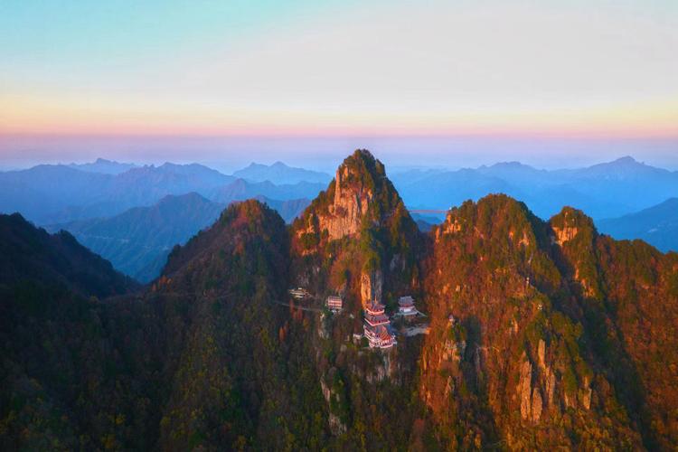 南宫山旅游最佳路线时间（南宫山旅游最佳路线时间是几点）