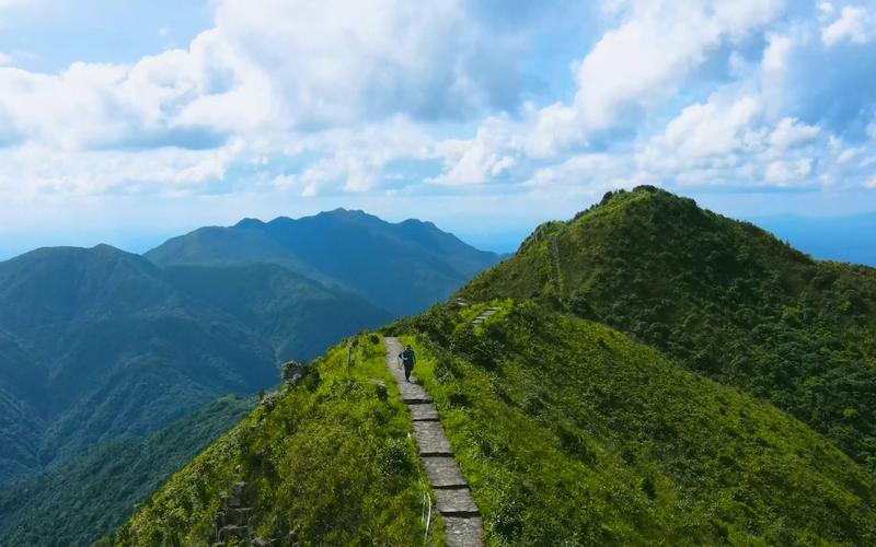 梅州旅游推荐（梅州旅游必去）